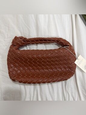 a new day Woven Hobo Bag in Chestnut Brown